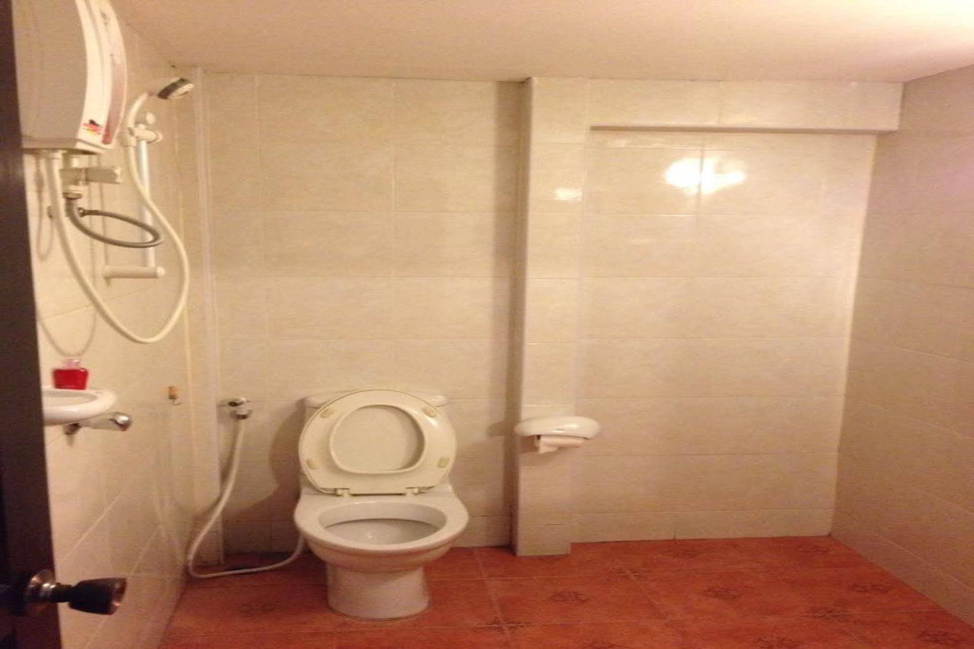 Bon Ca Va Otel Chiang Mai Dış mekan fotoğraf