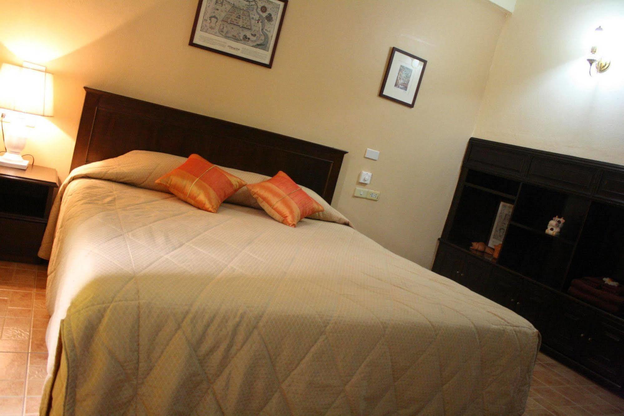 Bon Ca Va Otel Chiang Mai Dış mekan fotoğraf